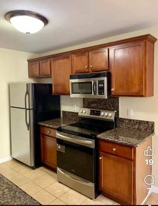 Apartment for rent 3 bed 2 bathrooms 