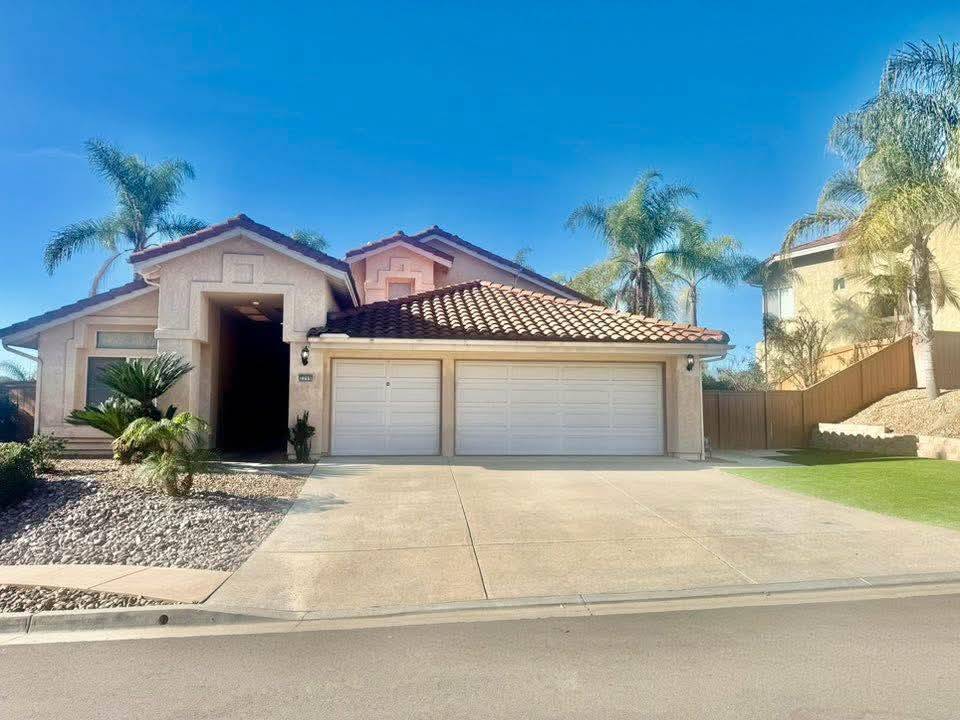 4 Bedrooms 3 Bath House for Rent - El Cajon