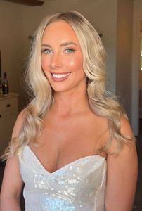 Makeup Hairstyling & Classes