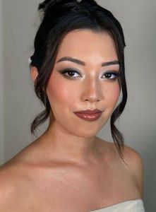 Makeup Hairstyling & Classes
