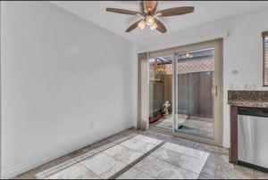 Town House For rent