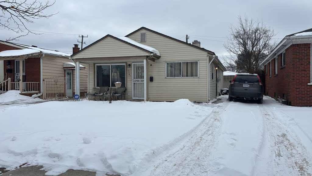 House for Rent 3 bed 1.5 bath in Ford Road